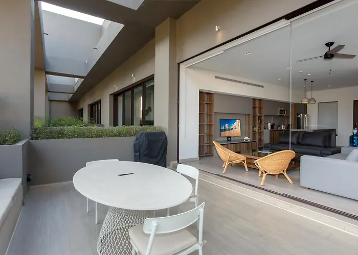 Apartment Spacious Modern On Marina By Medano Jacuzzi Wifi *